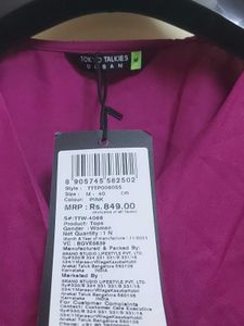 Tokiyo Talkies Pink Crop Top 🩷