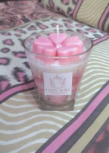 Blossom Glow - Cozy Aura Handmade CandleDes