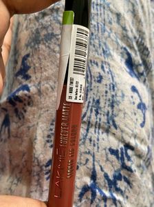Lakme Nude Twist