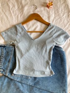 Basic Ribbed V Neck Top