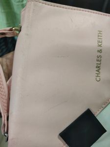 Pink/White Sling Purse 👜 For Women( Un Touch)