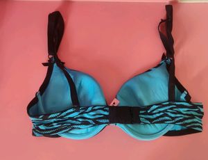 34B Bra