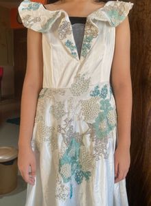 34 Bust Saudi Arabia Heavy Gown
