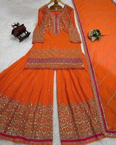 Top Sharara Dupatta Set 👌😍