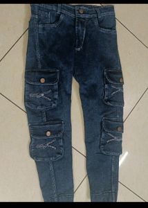 Trendy 8 Pockets Cargo Jeans, Size 28