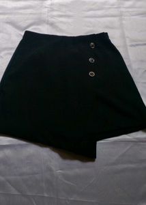 Skort