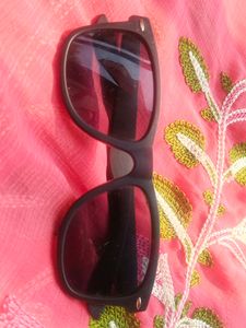 A New Black Party Wear Glasses