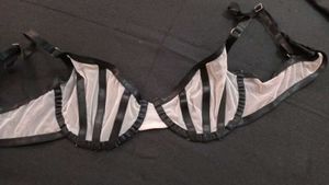 Wired Net Bra..small Flaw In Pics..