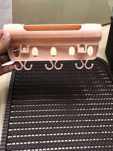 Travel Hanger