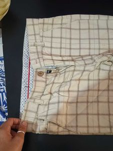 rarely used(3-4 times) Checkered Beige Shorts
