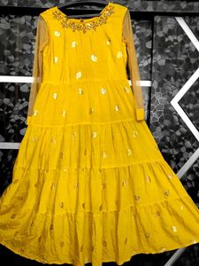 Elegant Yellow Ethnic Gown