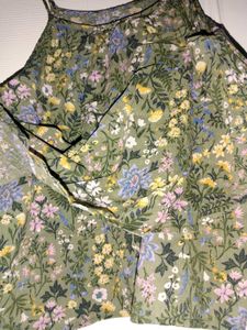 green crop top sleeves for women