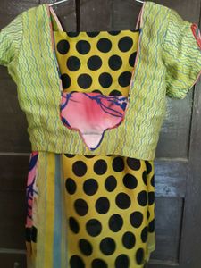 Used MultiColor Georgette Saree With StitchedBlous