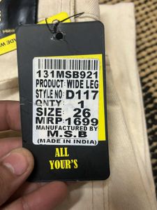 Women&#39;s Jeans