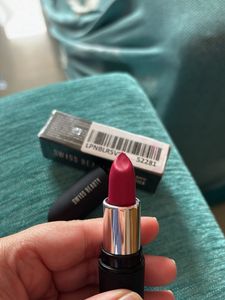 Swiss Beauty Pure Matte Lipstick