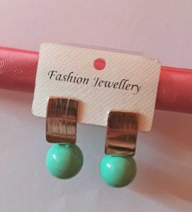 Cool Earing And Studs.