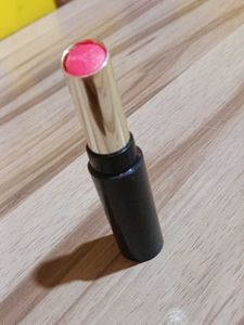 Lakme Absolute Matte Lipstick