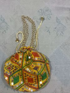Multicolour Potli
