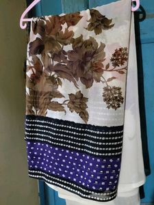 Floral Print Saree with Border