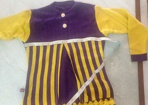 Cute Girls sweater wool