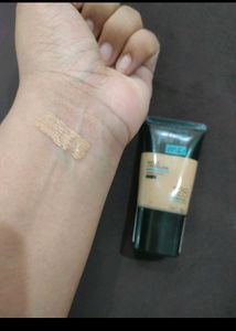 30 PIECE FULL FACE MAKE-UP COMBO