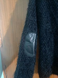 Black Rugged Pullover