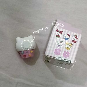 Hello Kitty Fridge Magnet 🌷