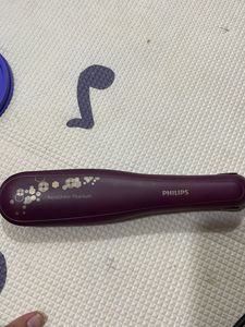 Philips Kerashine Titanium Hair Straightener