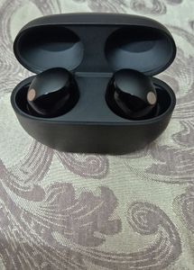 Sony WF-1000XM5 Premium Noise-Canceling