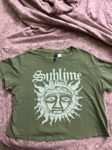 H&M Tshirt. Size-L