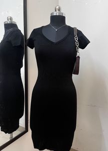 New Black V Neck Bodycon Dress
