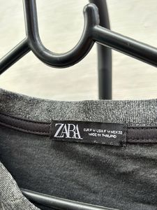 Stylish Hermes Graphic Tee