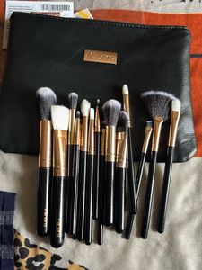 Makeup Brush Set &amp; Pouch