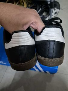 Adidas Samba Sneakers