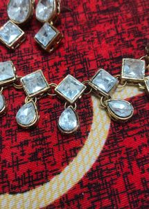 Kunden Necklace Set