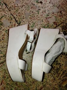 Branded Heels 👠