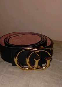 Gucci Leather Belt Available Size 34. Great Qualit