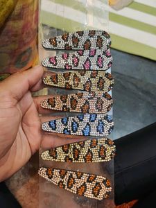 Hair Clips 30 Per Piece