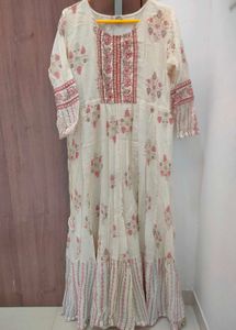 Superb Ethnic Dress 👗