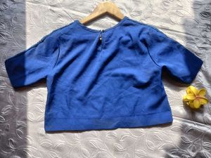 Designer Crop Top 💙