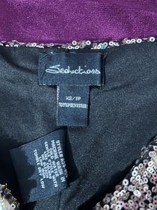 Golden Short With Sequence And Beads Have Side Zip
