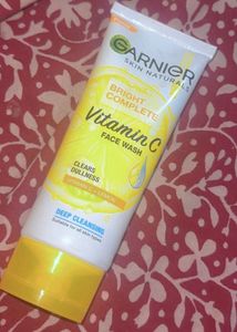 Garnier Vitamin C Face Wash