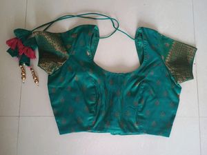 Lehanga Green And Pink Evergreen Combination