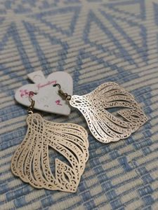 Silver Filigree Drop Earrings