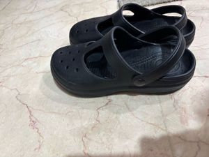 Black Crocs - Women&#39;s Size 6