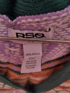 Patterned Knit Vest, new, no lint