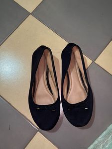 Navy Blue Ballerinas