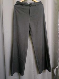 Wide - leg Trouser 🤍