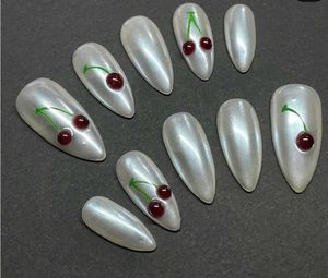 Cherry On White Pearl Chrome Set