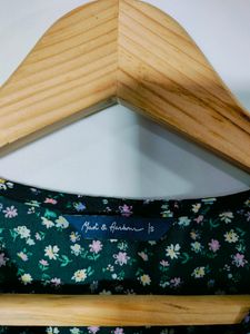 Multicolour Printed Top (Women&#39;s)